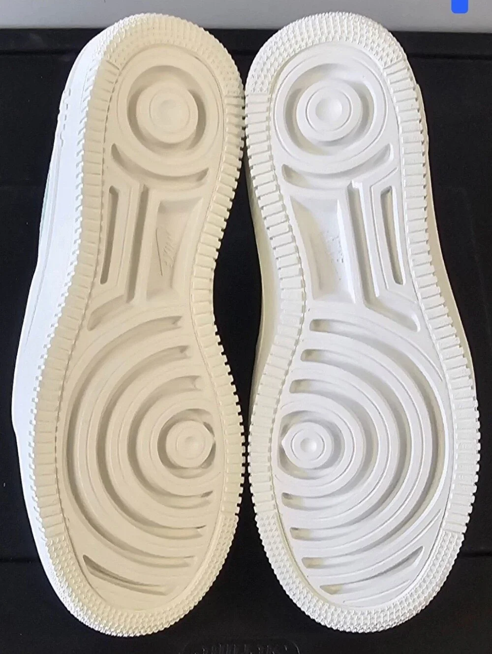 Nike Air Force 1 AF1 Platform Womens Size 11.5 Shoes DX3730 300 Barely Enamel